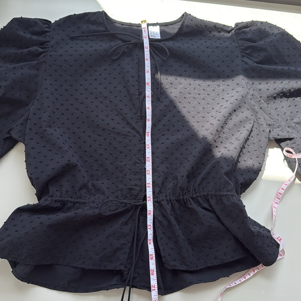 H&M Black Textured Blouse Size L - Picture 10 of 11